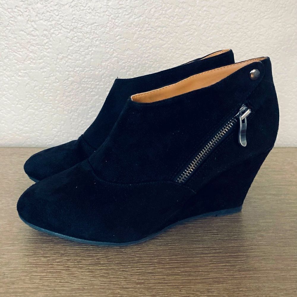 CL Chinese Laundry Black Suede Wedge Ankle Booties 8